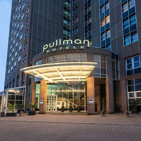 Отель Pullman Fontana 4*