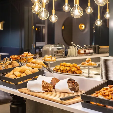 プルマン フォンタナ 4* シュトゥットガルト