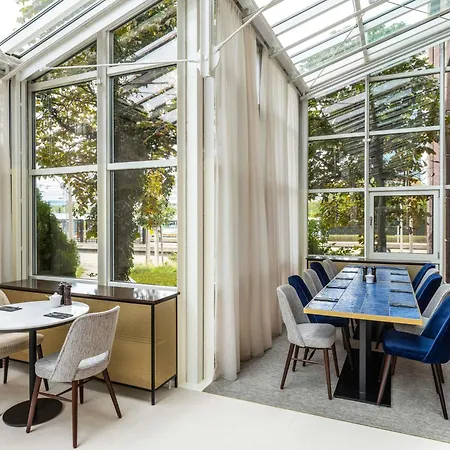 ホテル プルマン フォンタナ 4*