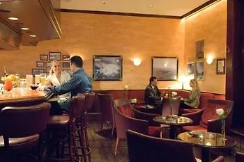 Pullman Fontana ホテル 4*
