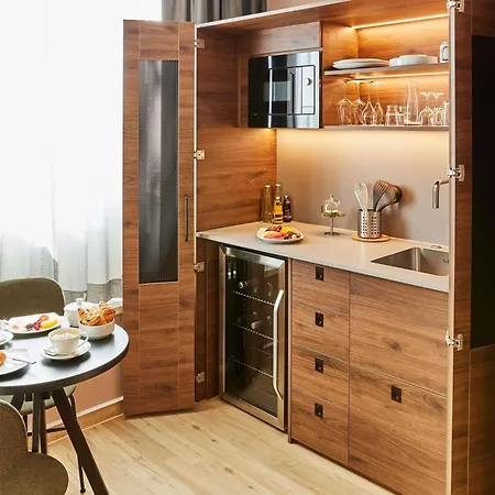 풀만 폰타나 호텔