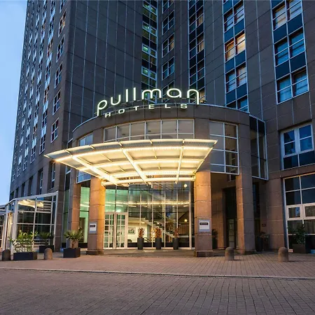 Pullman Fontana 4*