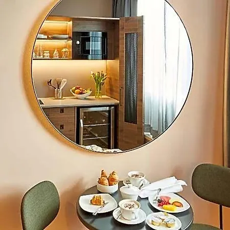 ホテル Pullman Fontana 4*
