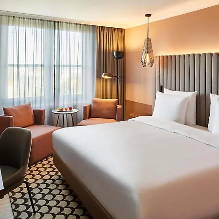 Pullman Fontana ホテル