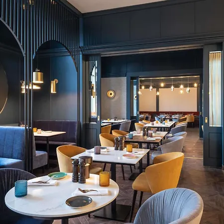Pullman Fontana 4* シュトゥットガルト