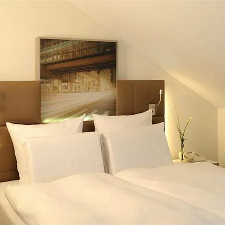 Hotel Pullman Fontana 4*