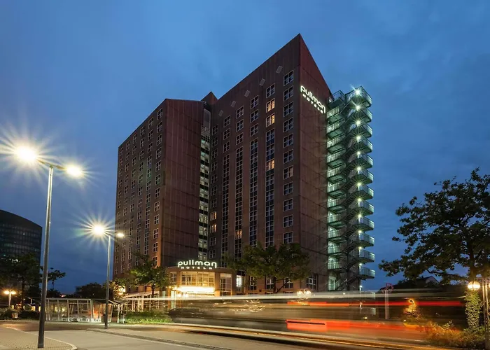 Ξενοδοχείο Pullman Fontana 4*