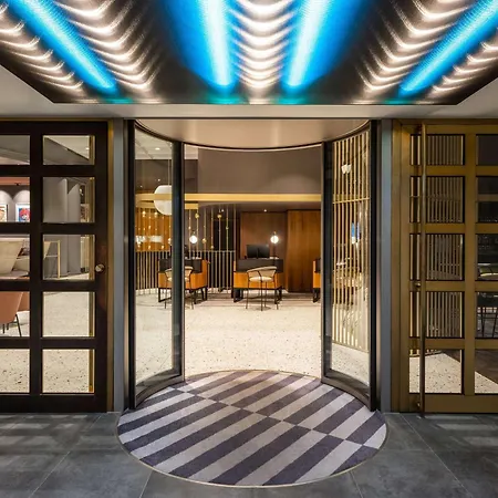 Pullman Fontana 4* Stuttgart