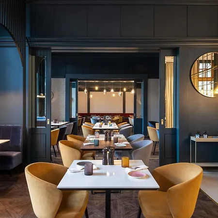 Pullman Fontana 4* Stuttgart